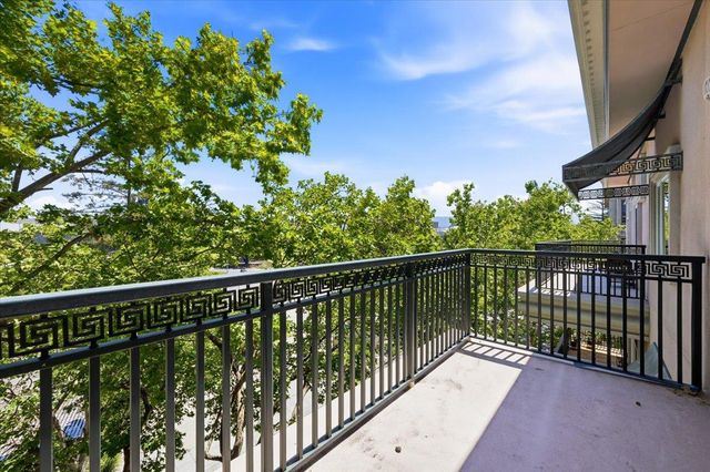 200 Sheridan Avenue 408, Palo Alto, CA 94306
