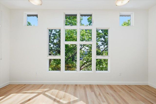 200 Sheridan Avenue 408, Palo Alto, CA 94306