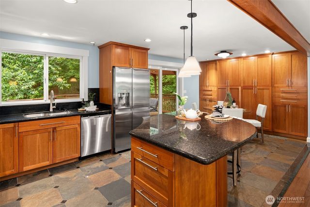 17536 NE 156th Street, Woodinville, WA 98072
