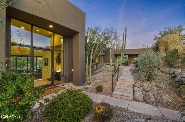 10664 E MONUMENT Drive, Scottsdale, AZ 85262