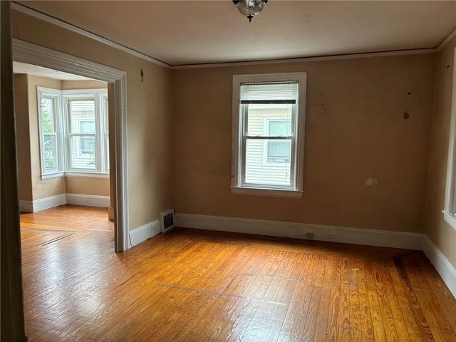 152 Woodbine Street, Cranston, RI 02910