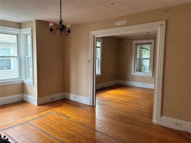 152 Woodbine Street, Cranston, RI 02910