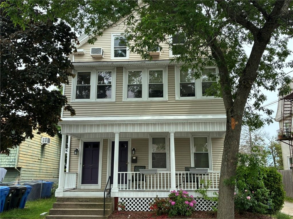 152 Woodbine Street, Cranston, RI 02910