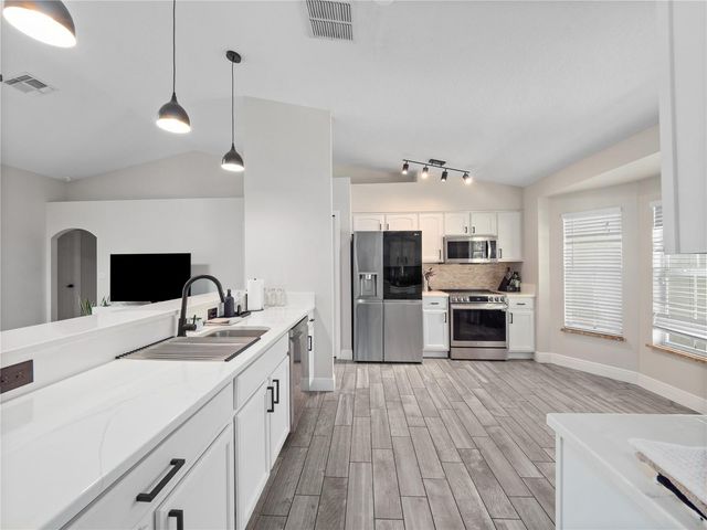 117 RACHEL LIN LANE, St Cloud, FL 34771