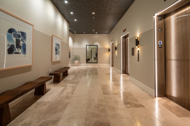 1212 Demonbreun St Apt 2214, Nashville, TN 37203