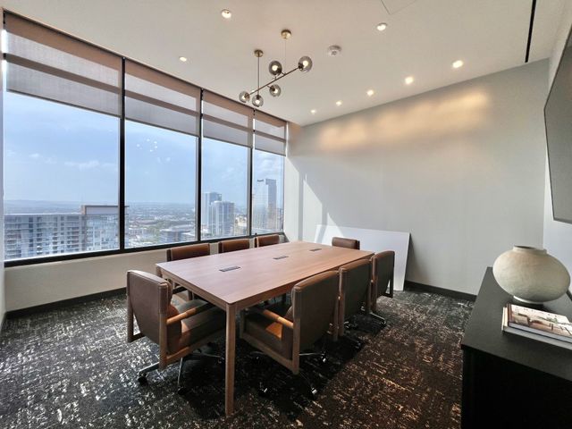 1212 Demonbreun St Apt 2214, Nashville, TN 37203