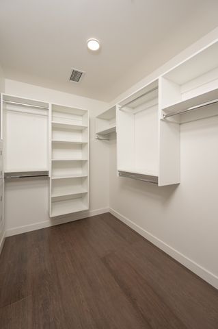 1212 Demonbreun St Apt 2214, Nashville, TN 37203