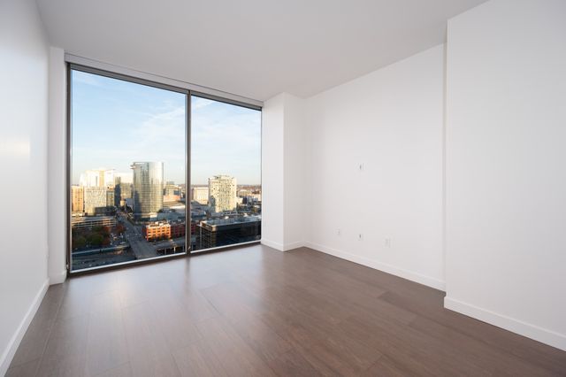 1212 Demonbreun St Apt 2214, Nashville, TN 37203