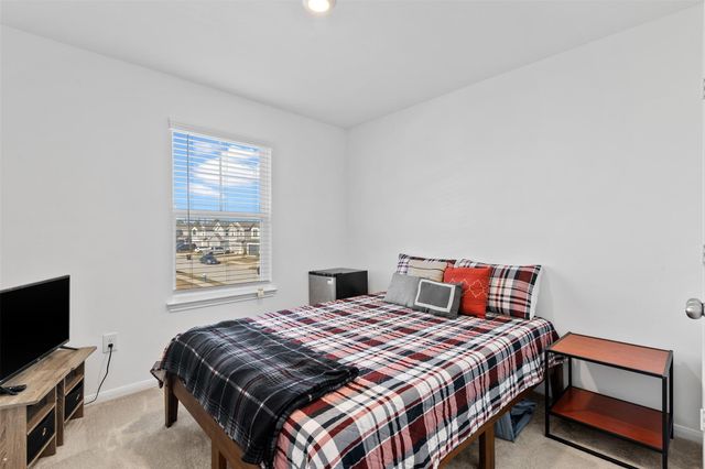 19326 Sandy Woods Drive, Tomball, TX 77375