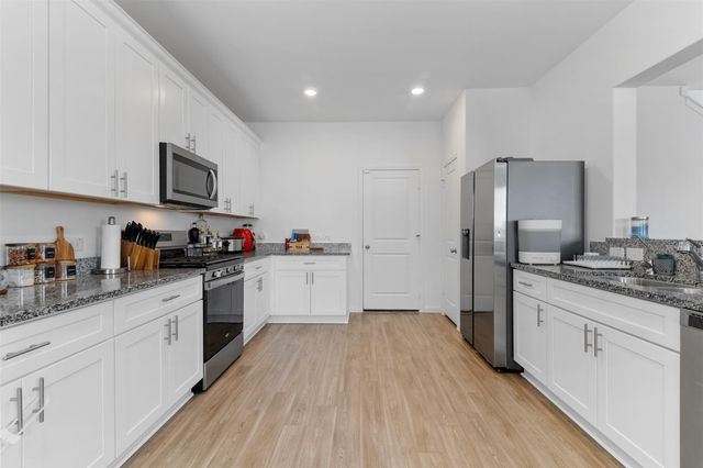 19326 Sandy Woods Drive, Tomball, TX 77375