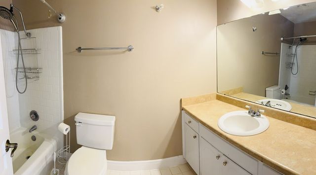 1206 Monte Carlo Dr, Dothan, AL 36303