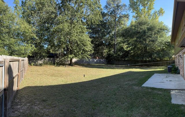 1206 Monte Carlo Dr, Dothan, AL 36303