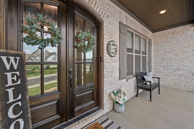 2050 Autumn Ridge Way, Spring Hill, TN 37174