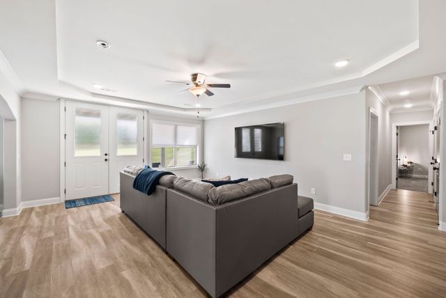 2050 Autumn Ridge Way, Spring Hill, TN 37174