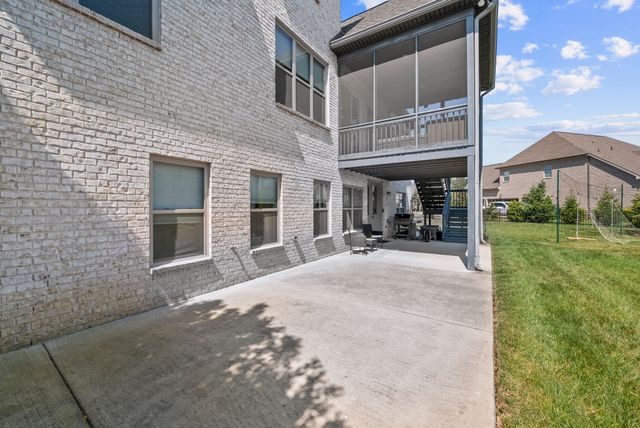 2050 Autumn Ridge Way, Spring Hill, TN 37174