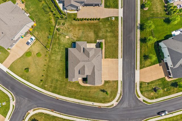 2050 Autumn Ridge Way, Spring Hill, TN 37174