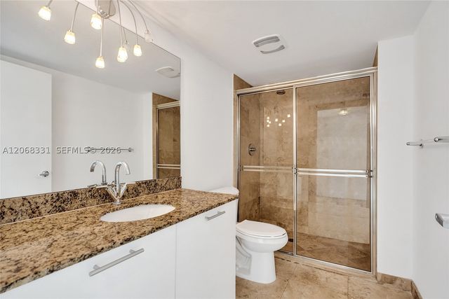 41 SE 5th St 1016, Miami, FL 33131