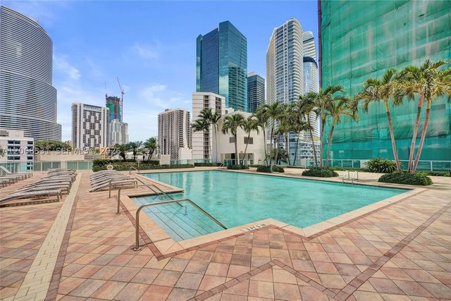 41 SE 5th St 1016, Miami, FL 33131