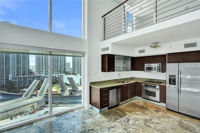 41 SE 5th St 1016, Miami, FL 33131