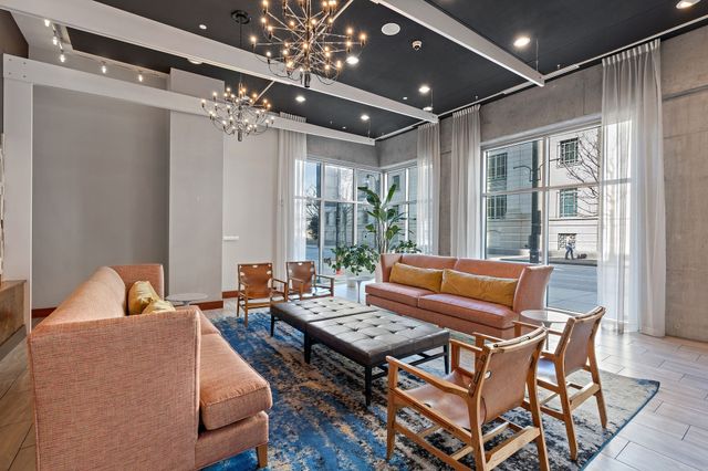 301 Demonbreun St Unit 602, Nashville, TN 37201