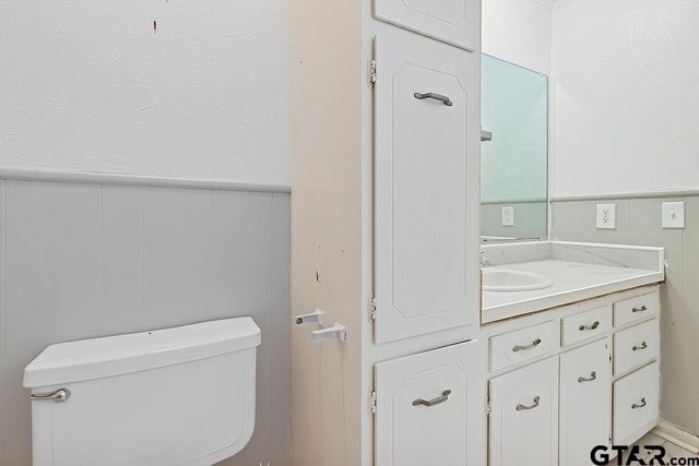 4116 Lakeshore, Lone Star, TX 75668