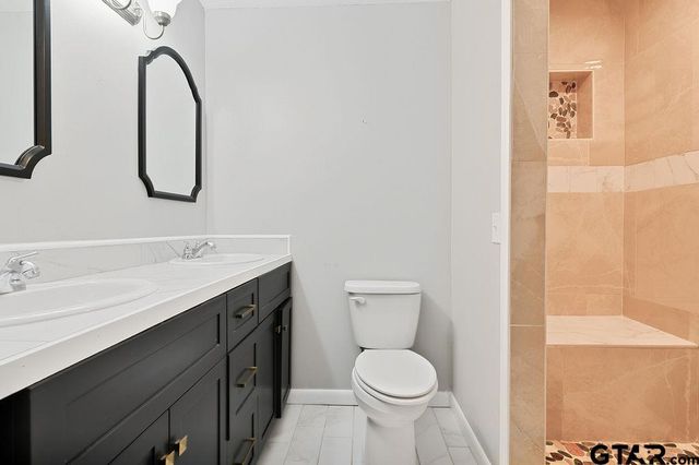 4116 Lakeshore, Lone Star, TX 75668