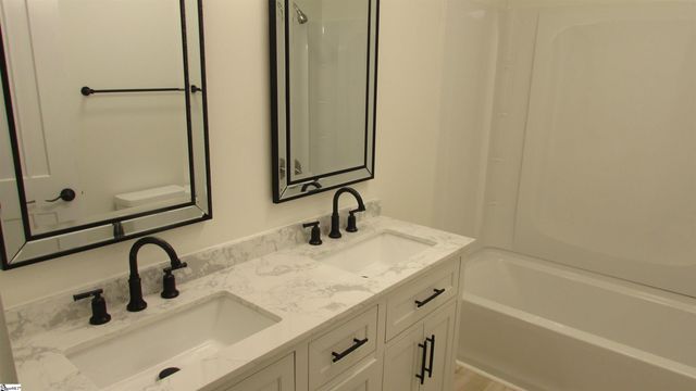 106 Florence Street, Clinton, SC 29325