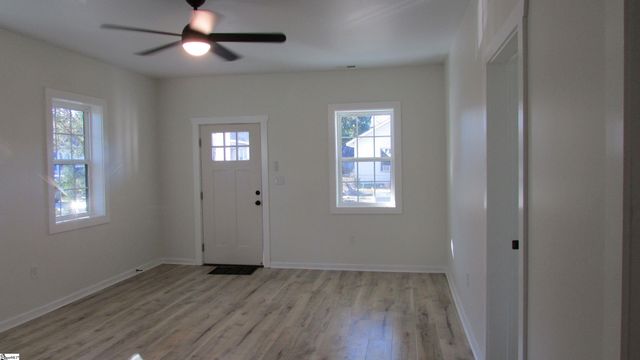 106 Florence Street, Clinton, SC 29325