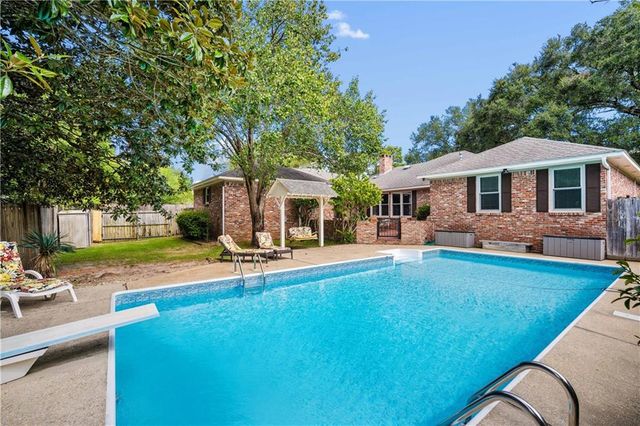 1620 Abbeywood Drive, Mobile, AL 36695