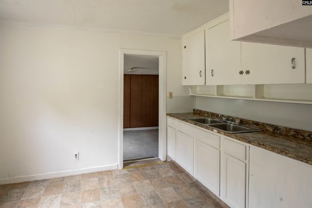 240 Pineneedle Road, Columbia, SC 29203