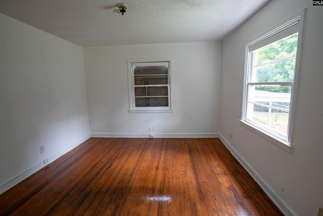 240 Pineneedle Road, Columbia, SC 29203