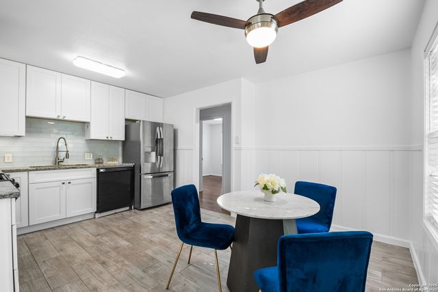 230 Dresden, San Antonio, TX 78213