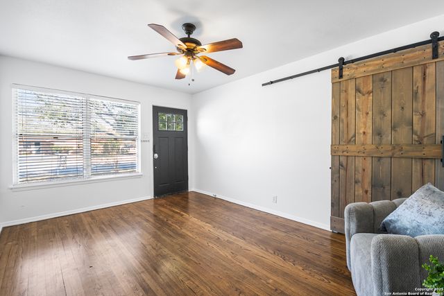 230 Dresden, San Antonio, TX 78213