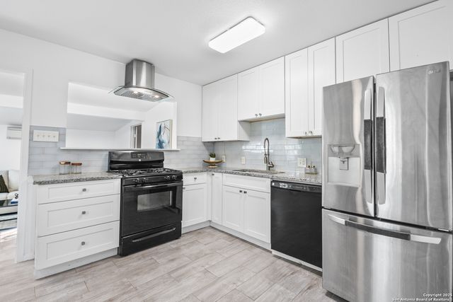 230 Dresden, San Antonio, TX 78213