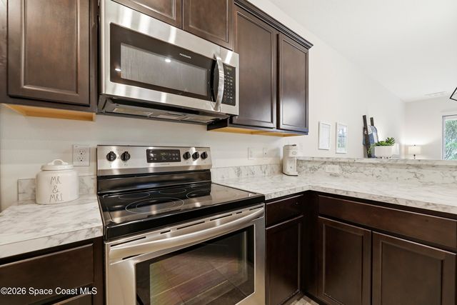 590 Remington Green Drive SE 102, Palm Bay, FL 32909
