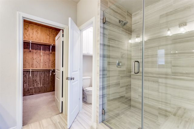 520 Sheer Bliss Lane, Fort Worth, TX 76114
