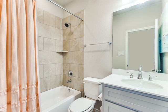 520 Sheer Bliss Lane, Fort Worth, TX 76114