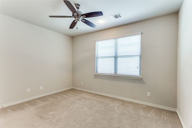 520 Sheer Bliss Lane, Fort Worth, TX 76114