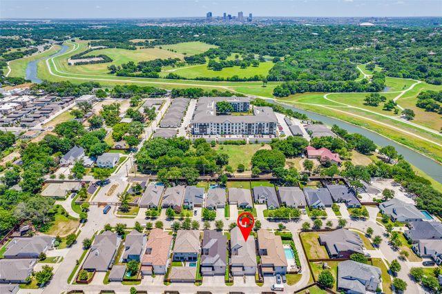 520 Sheer Bliss Lane, Fort Worth, TX 76114