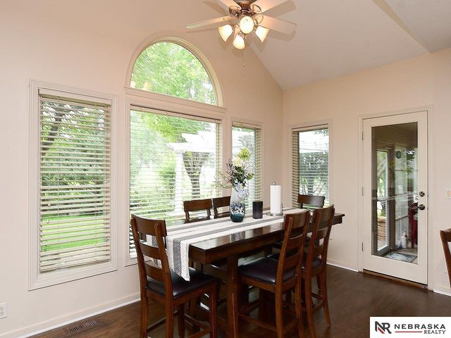 16302 Hartman Avenue, Omaha, NE 68116