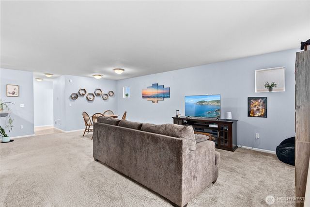 6509 Oklahoma Street SE, Lacey, WA 98513