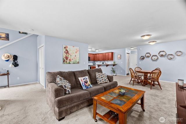 6509 Oklahoma Street SE, Lacey, WA 98513