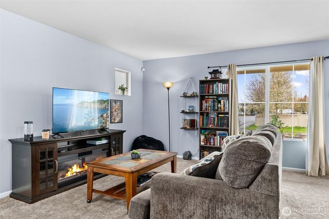 6509 Oklahoma Street SE, Lacey, WA 98513