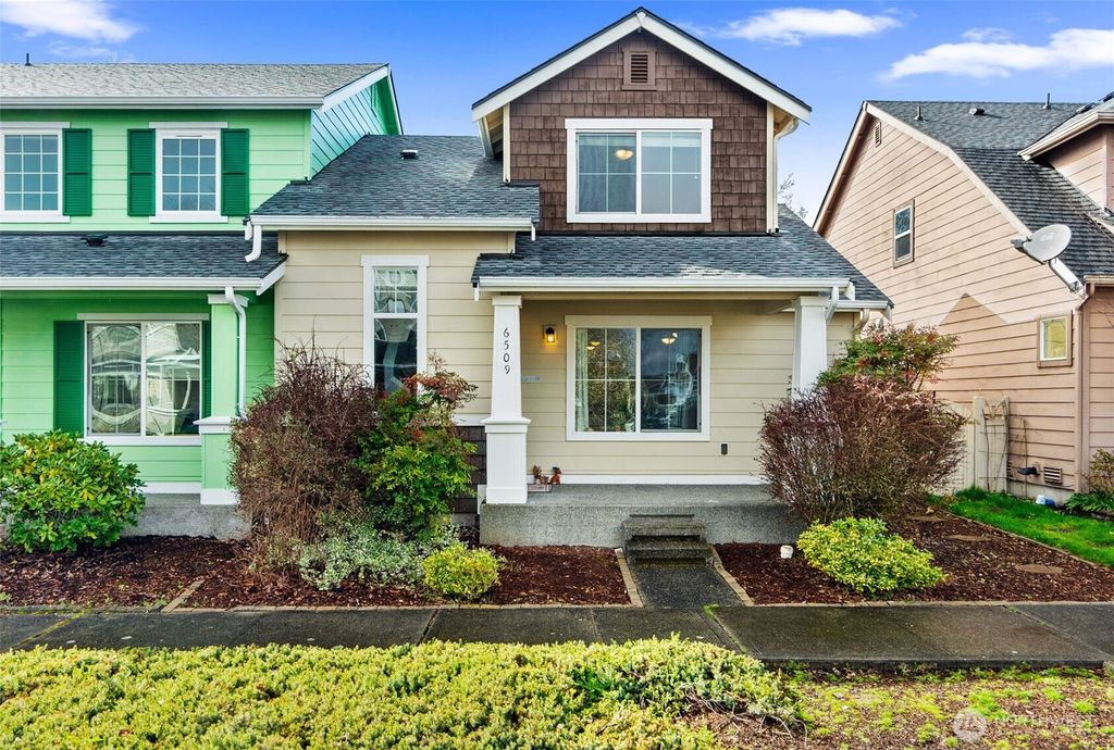 6509 Oklahoma Street SE, Lacey, WA 98513