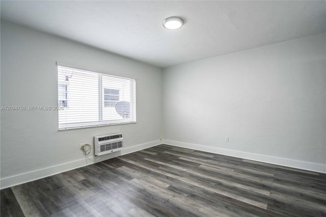 7911 Abbott Avenue 8, Miami Beach, FL 33141