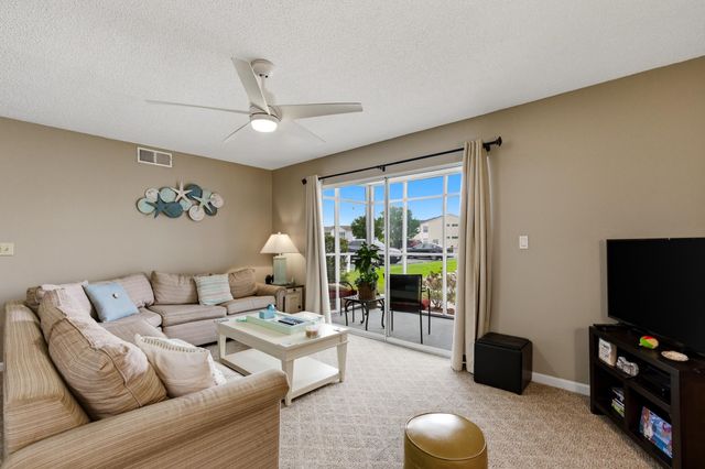 2225 Huntingdon Dr Apt C, Myrtle Beach, SC 29575