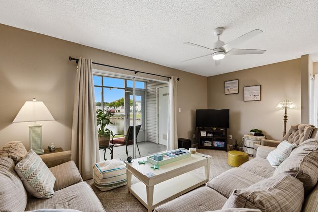 2225 Huntingdon Dr Apt C, Myrtle Beach, SC 29575