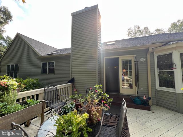 8108 QUARTERFIELD FARMS DR, Severn, MD 21144