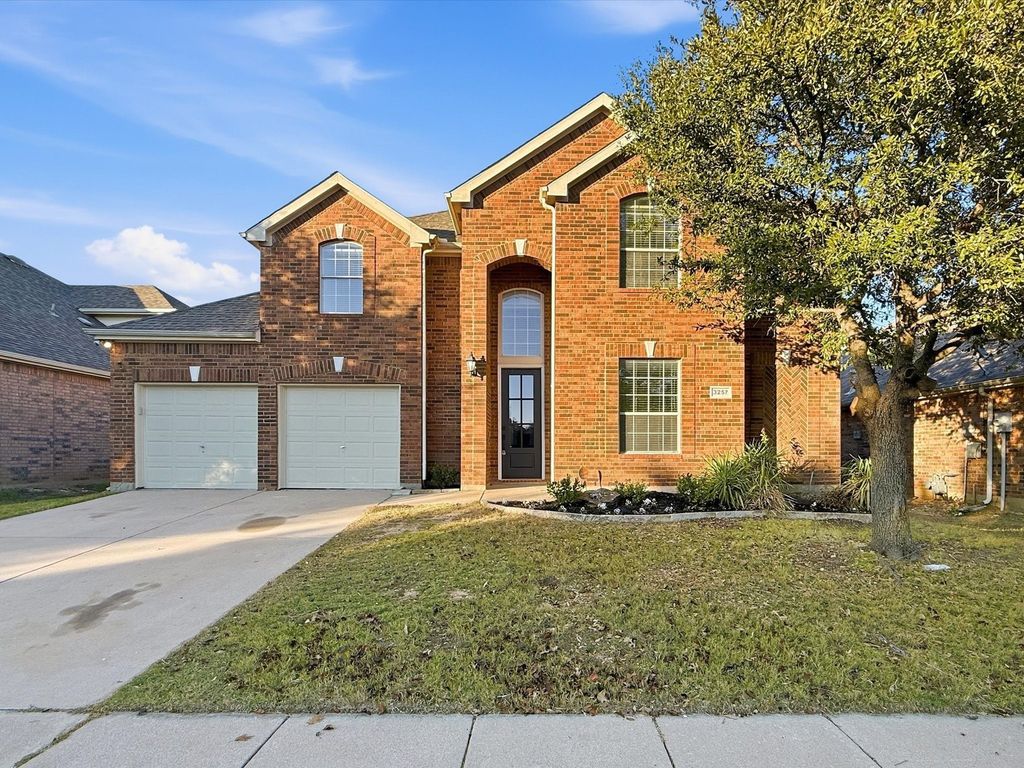 3257 Button Bush Drive, Fort Worth, TX 76244