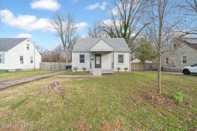 4211 Savage Dr, Louisville, KY 40216